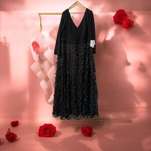 XSCAPE Black Floral 3D Applique Evening Gown Formal Long Sleeve Maxi Dress 22W